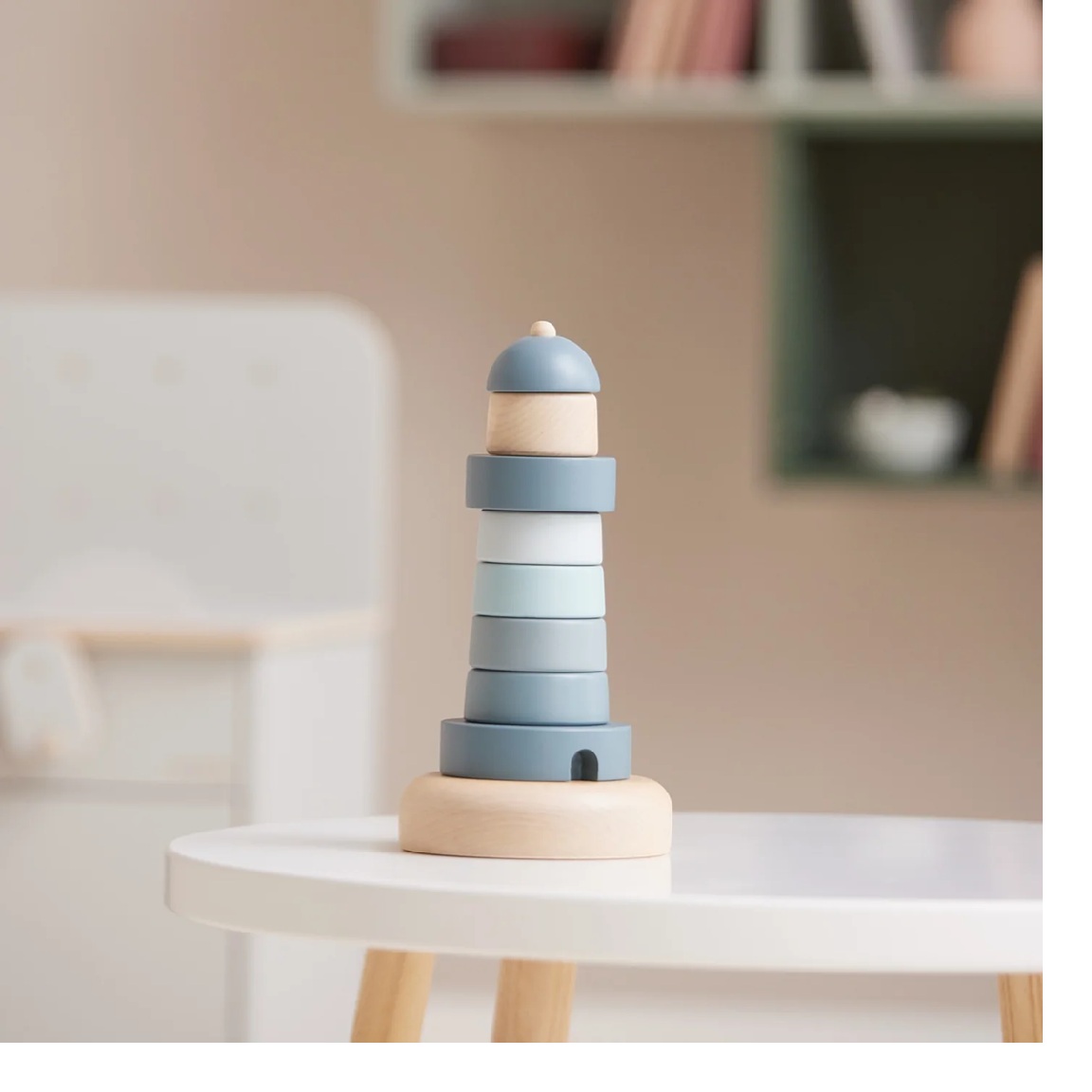 Faro en colores suaves decoracion